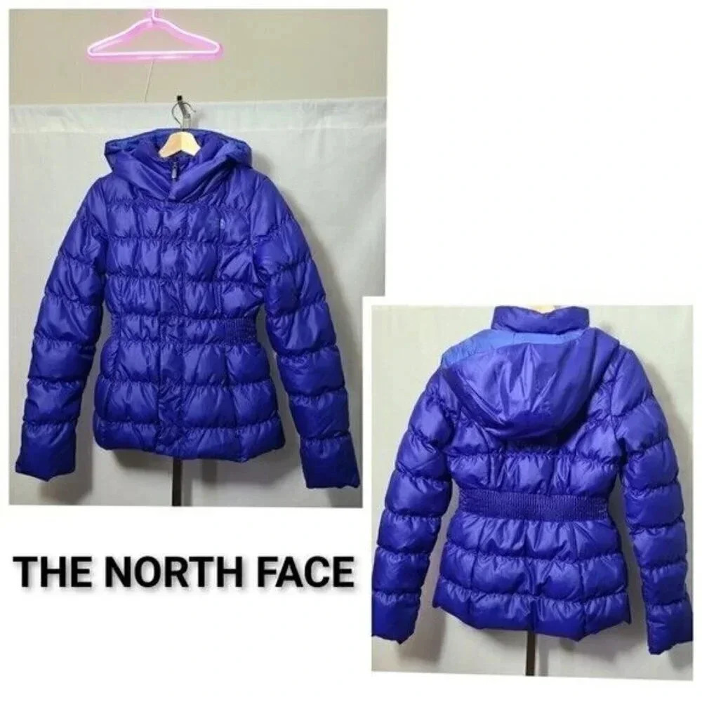The North Face downfilled puffer jacket- Womens small